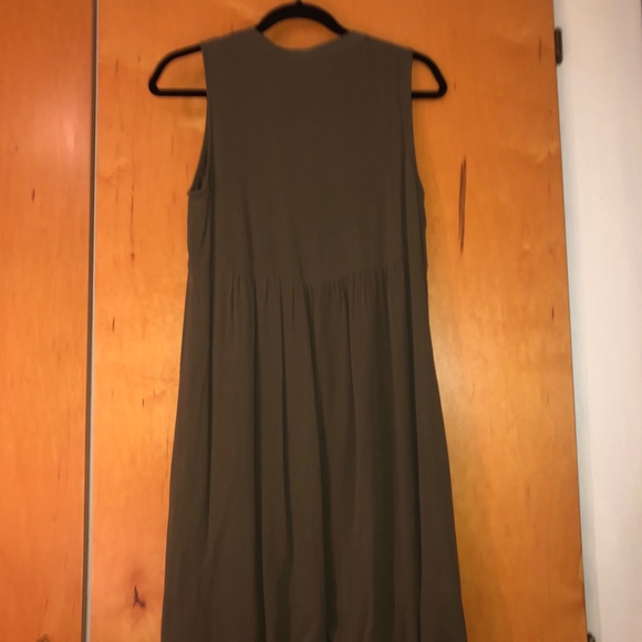 Forest green sleeveless dress - Picture 2 of 3